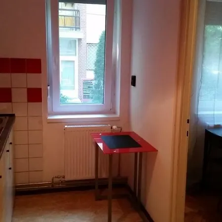 شقة Liget Szinei Apartman سيغيد